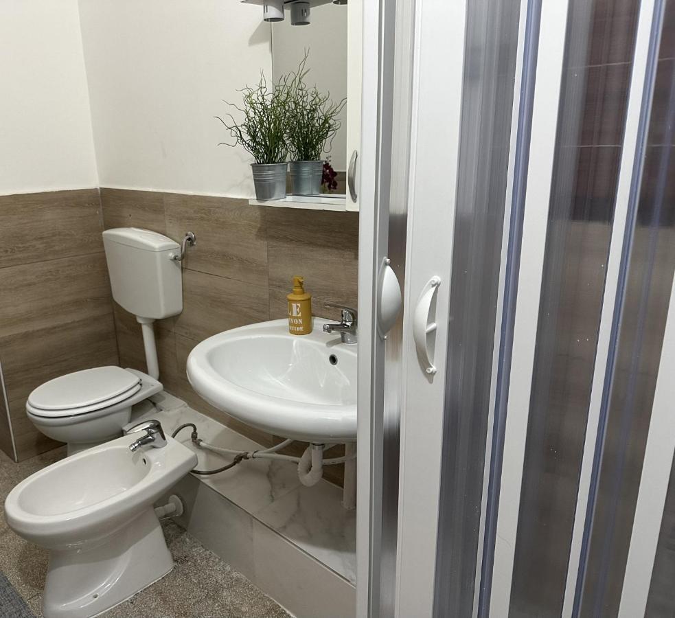 Le Stanze Di Regina Margherita Hotel Palermo Luaran gambar